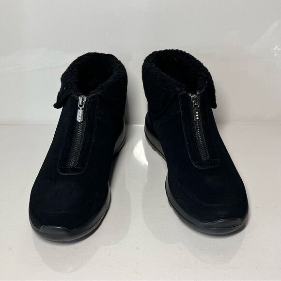 Skechers On-the-GO Joy NuzzleUp Water Repellent Suede Front-Zip Ankle Boots - Picture 3 of 6